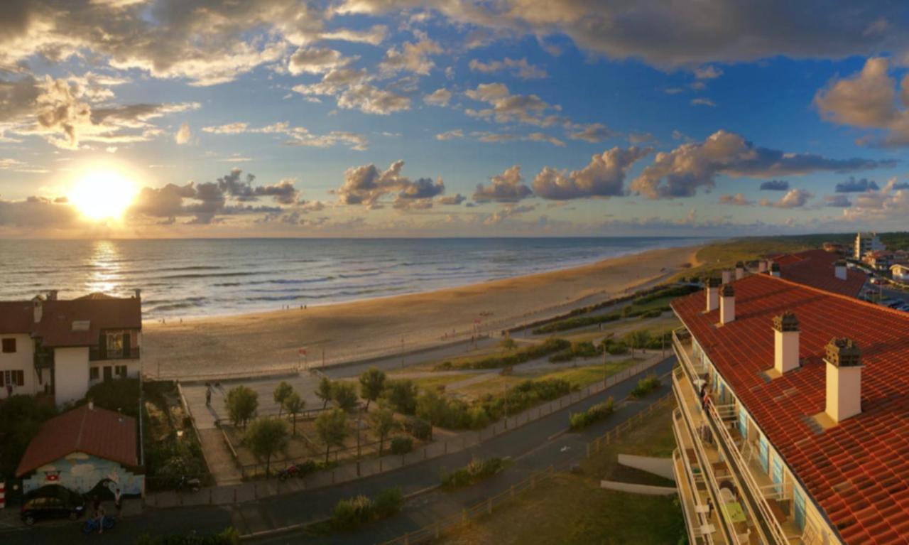 Vue Superbe Sur L'Ocean, La Plage A Vos Pieds ! سورت-هوسيغور المظهر الخارجي الصورة
